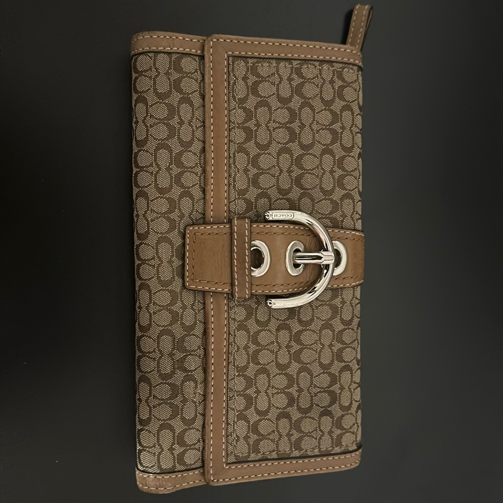 Coach brown signature C wallet
